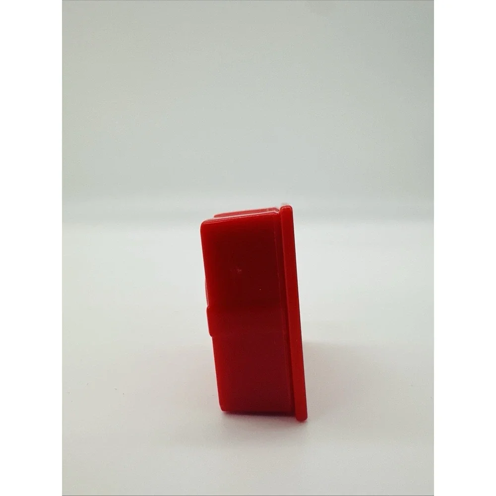 1997 Avon Barbie Fashions #17807 Red Present Gift Box Doll Accessory